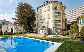 Akropolis Apart Hotel